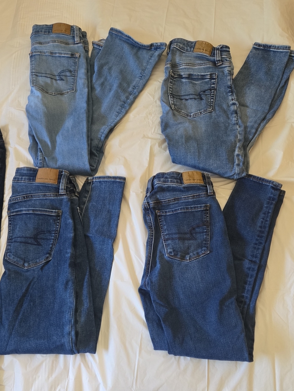 5 Pairs Women’s Mid-Rise Skinny Jeans in Light & Dark Blue - Classic Denim